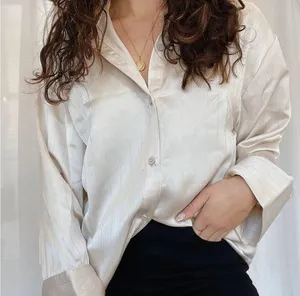Le lis SATIN BLOUSE thumbnail 1
