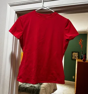 Red Tight Fit Shirt Size M thumbnail 1
