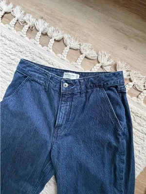Abercrombie High-Rise Curve Love Jeans thumbnail 7