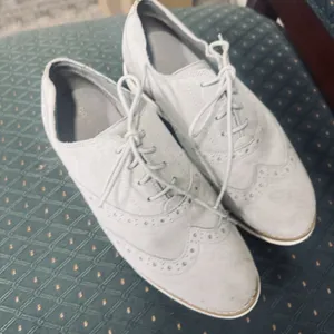 Cole‎ Haan Shoes Women's Lunargrand Wing Tip Oxford Gray Suede Lace up sz 5B thumbnail 2