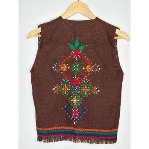Vintage‎ Embroidered Knit Vest Womens Small Brown Boho Shell Fringe Trim thumbnail 2