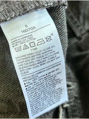 NWT Old Navy Black Wow Mid Rise Baggy Wide‎ Leg Jeans Size 6 thumbnail 5