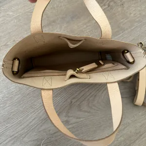 Madewell The Small Transport Crossbody Bag thumbnail 6