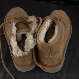 UGG Tan Boots with Fur Lining thumbnail 2