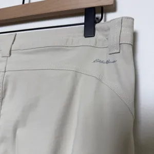 Eddie Bauer Women First Ascent Pants 8 Beige Hiking‎ Cargo Zip Pockets Outdoor thumbnail 4
