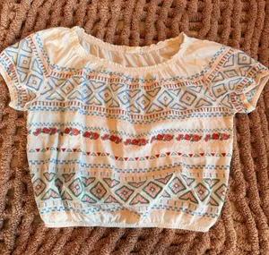Altar’d State Off Shoulder Boho Crop Top White Southwestern Print Rayon Linen Size L thumbnail 1