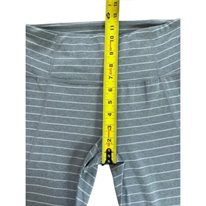 Athleta Stripe Salutation Leggings In Powervita Gray White Womens Medium thumbnail 7
