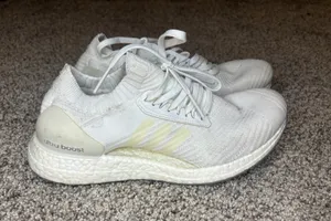 White Adidas Ultraboost Women’s Running Shoes thumbnail 1