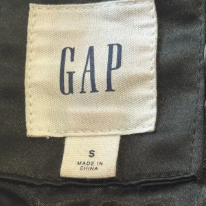 GAP Black Faux Fur Lined Bomber Jacket Size Small Satin Finish Full Zip Coat thumbnail 3