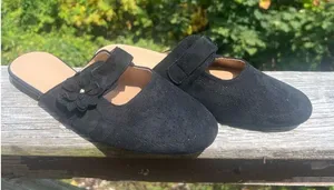 No Brand Black Faux Suede Mules Sz 42 (11.5) NIB thumbnail 1