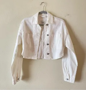 Abercrombie & Fitch White Cropped Denim Jacket size XS boyfriend Boxy fit thumbnail 5