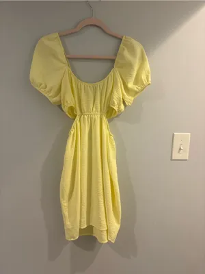 Love Tree Yellow Puff Sleeve Cutout Midi Dress thumbnail 2