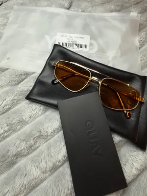 Quay “ Pit Stop” Sunglasses Brushed Gold Frame / Honey Lens thumbnail 5