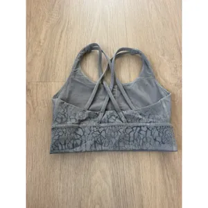 Lululemon Energy Bra Medium Support Size 4 thumbnail 4