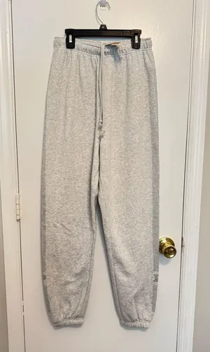 NWT VICTORIA'S SECRET PINK FLEECE HIGH WAIST GYM PANTS Small GREY SHINE thumbnail 1