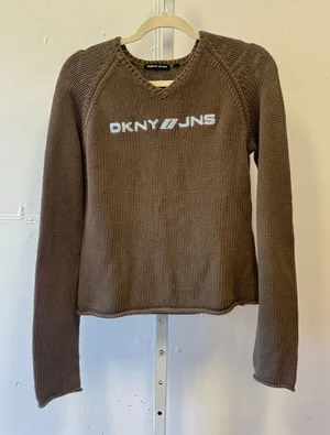 Y2K‎ DKNY Jeans Tan Brown Cotton Knit V-Neck Logo Sweater Women's Medium Raglan thumbnail 1