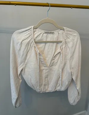 Abercrombie x Tia Booth Cream Linen Blouse thumbnail 2