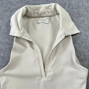 Babaton‎ Size Small Sculpt Knit Polo Top Beige Sleeveless V-Neck Crop Top thumbnail 2