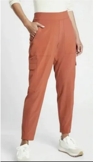Athleta‎ Women's Etruscan Red Chelsea Cargo Lined Pant Style #631619 Size 12 thumbnail 1
