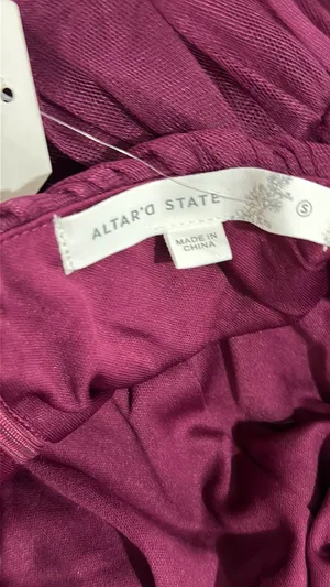 Altar'd State Fuchsia layered prom dress thumbnail 3
