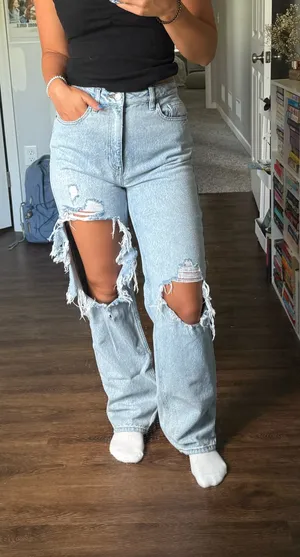 90s Boyfriend PacSun Jeans Distressed High-Rise thumbnail 1