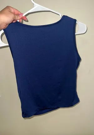 Amazon Top Tank thumbnail 1