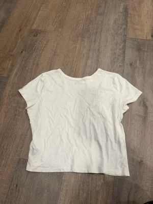 Hollister graphic tee thumbnail 3