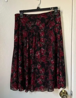 Beautiful vintage skirt thumbnail 1
