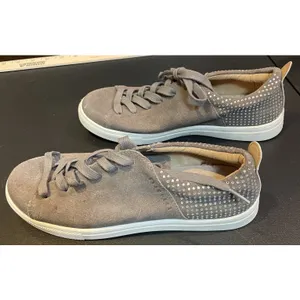 Skechers Womens‎ 8 Street Sneakers Taupe Suede Rhinestone Low Top Preppy Casual thumbnail 2