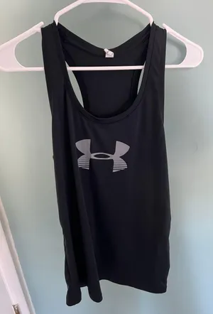 Under Armour Tank thumbnail 1
