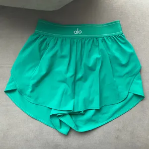 Alo Yoga Match Point Short Spruce Green S thumbnail 2