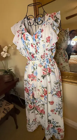 Abercrombie & Fitch Floral Midi Dress with Ruffle Sleeves thumbnail 1