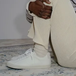 VEJA Esplar Leather White‎ thumbnail 1