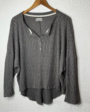 Urban Outfitters Ribbed Henley Long Sleeve Top - Gray thumbnail 1
