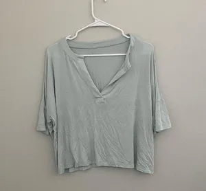 Beyond Yoga Women's Glacier Blus Swinging Cropped Tee Size Medium thumbnail 4