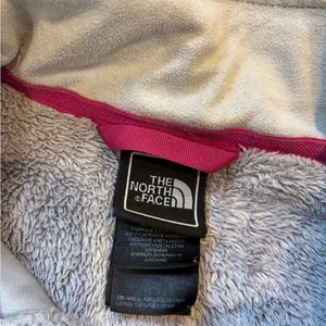 The North Face Fleece Jacket thumbnail 3
