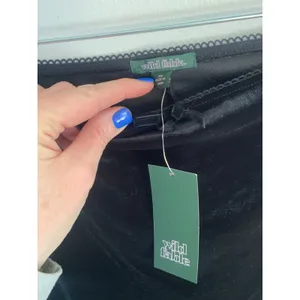 Wild Fable‎ black velvet maxi skirt NWT size XS thumbnail 2