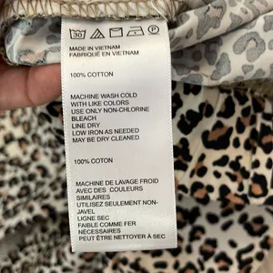 Urban Outfitters Leopard Print Elastic Waist Zip Front Straight Leg Pants XS thumbnail 11