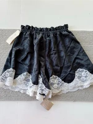 Vintage Natori Black High Waist Satin Shorts with White Lace Trim Sz Small NWT thumbnail 3