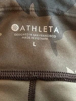 Athleta run free side pocket camo leggings thumbnail 4