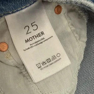 MOTHER The Rambler Zip Slice Hover Fray Jeans thumbnail 6