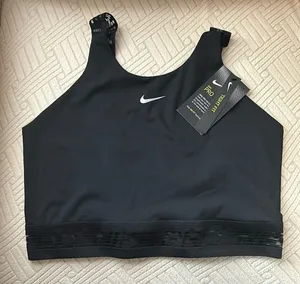 NWT Nike Pro NOT PADDED Sports Bra thumbnail 1
