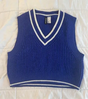 H&M Royal Blue White Rib Knit Cropped Sweater Vest Preppy Tennis Y2K Academia thumbnail 1