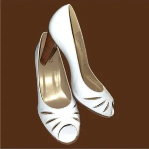 Stuart Weitzman luxury brand white leather heels with peekaboo design! thumbnail 6