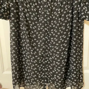 Torrid Diamond Print Sheer Chiffon Shirt Dress 3/4 Sleeve Black & White Size 1 thumbnail 4