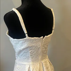 Elegant White textured sundress Dress small adjustable straps like new thumbnail 3