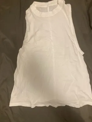 Lululemon All Yours Boyfriend Tank - Size 2 thumbnail 1