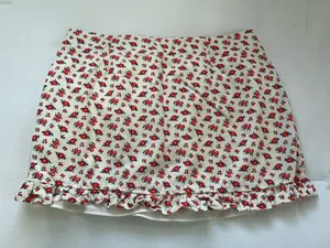 ZARA Floral Mini Skirt Women Large Ruffle Hem Cottagecore Y2K Aesthetic Boho Era thumbnail 3