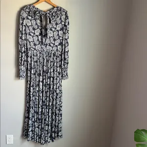 BODEN Ruffle Jersey Maxi Dress 8 Blue thumbnail 3