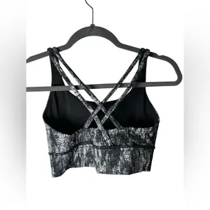 Lululemon Energy Longline Bra Medium Support B–D‎ Cups White Black Size 6 thumbnail 5